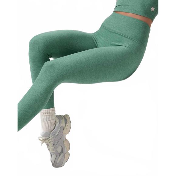 NEW VUORI clean elevation legging in creek heather - Picture 4 of 4